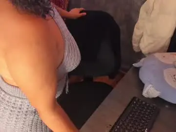 Chaturbate Adult Video Chat of natasha_fox_bms