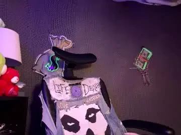 Chaturbate Live Sex of lxrdhxkvgemvsterjuice