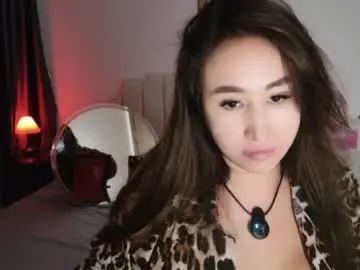 Chaturbate Live Porn of asianqueen777ohmi