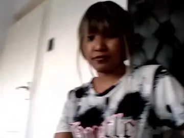 Chaturbate Sex Cam of sweetwhisper4u