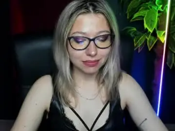 Chaturbate Private Sex Chat of heidi_pleasure