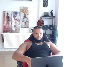 Chaturbate Live Sex Cam of 0_kingsley