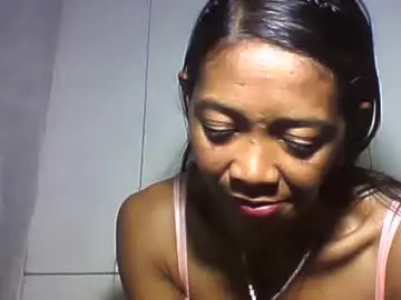 Chaturbate Live Porn of vixen_lina