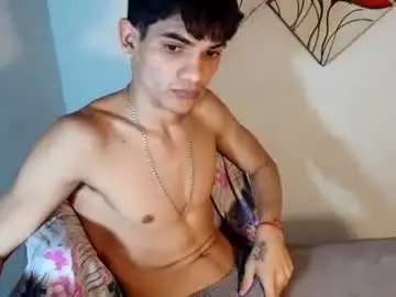 Chaturbate Free Porn Cam of jesshot_bigcock