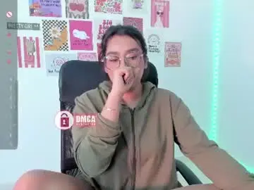 Chaturbate Nude Webcam of mypretty_isabella