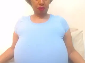 Chaturbate Watch Live Sex Cams of boobyqueen24