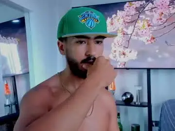 Chaturbate Watch Live Sex Cams of david_johnson372