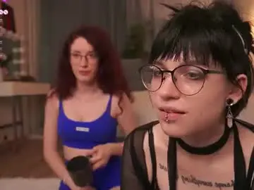 Chaturbate Live Sex Cam of little_poetry