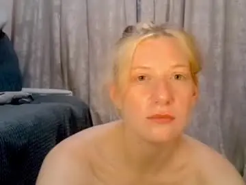 Chaturbate Adult Webcams of earn_my_lily
