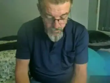 Chaturbate Live Sex Cam of maximus_oreally