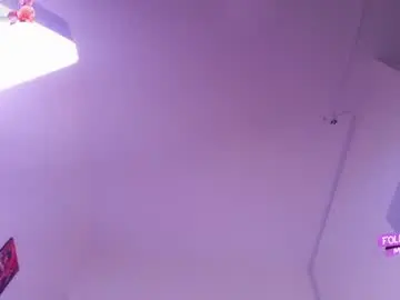 Chaturbate Live Sex of mhia_kate
