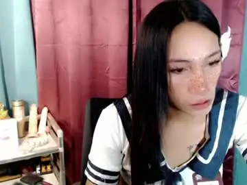 Chaturbate Free Live Porn of pinay_lucy