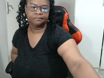 Chaturbate Live Sex of bigtitshornygirlxxx
