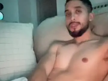 Chaturbate Free Porn Cam of papicubano_guapo23cm