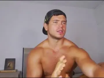 Chaturbate Live Sex Cam of arilass