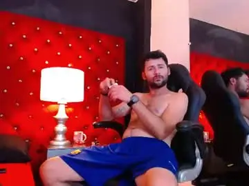 Chaturbate Live Sex Cam of erickpritz_xh