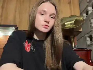 Chaturbate Live Sex Cam of nloraaa