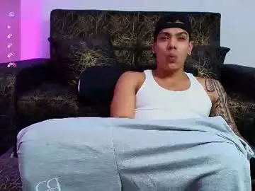 Chaturbate Adult Video Chat of brayaanfit