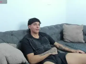 Chaturbate Live Sex Cam of kroywave