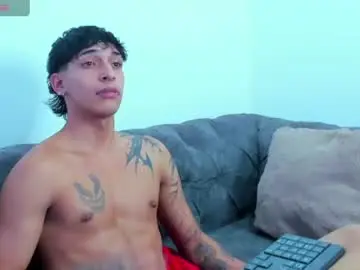Chaturbate Best live sex cam show of kroywave