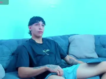 Chaturbate Free Porn Cam of kroywave