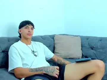 Chaturbate Live Sex of kroywave