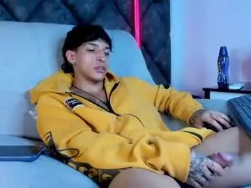 Chaturbate Watch Live Sex Cams of kroywave