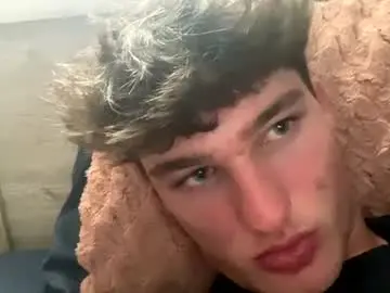 Chaturbate Live Sex Cam of romanbutler07