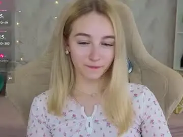 Chaturbate Sex Cam of shy__polly
