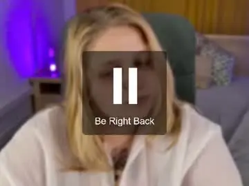 Chaturbate Live Sex Cam of sladadeew