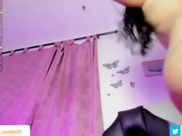 Chaturbate Sex Chat of burban00_roxxy_