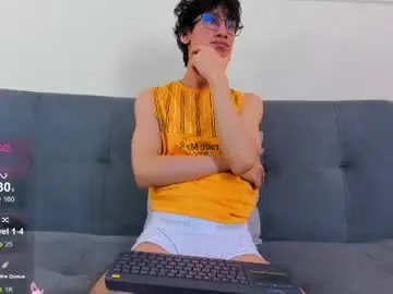 Chaturbate Live Porn of camilo_stark