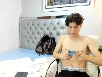 Chaturbate Adult Webcams of marcoviolet