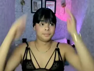 Chaturbate Free Live Porn of emily_rosue_