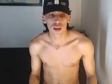 Chaturbate Live Sex of robisson_zack