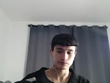 Chaturbate Best live sex cam show of taylor_024