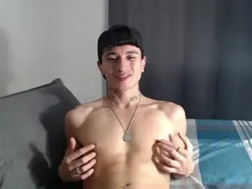 Chaturbate Live Sex Cam of taylor_024