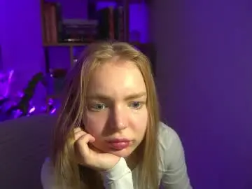 Chaturbate Free Porn Cam of emilyemmi