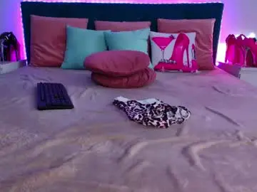 Chaturbate Adult Webcams of moniquebliss