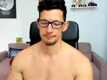 Chaturbate Live Sex Cam of brutusk1
