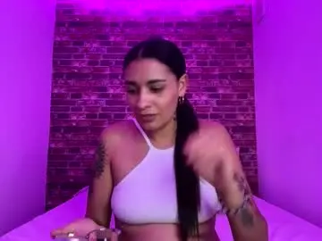 Chaturbate Live Porn of skarlett_kiss