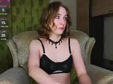 Chaturbate Live Sex Cam of adelina_cowell