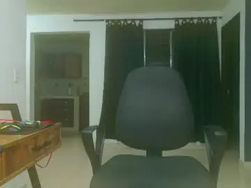 Chaturbate Live Sex Cam of matheusbeard2