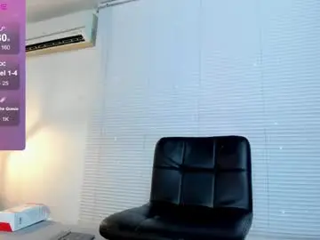 Chaturbate Live Sex Cam of cathaleya_17