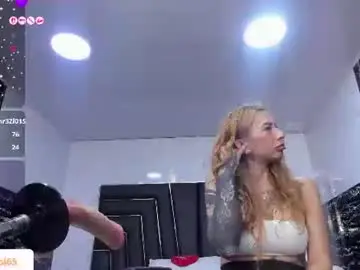 Chaturbate Live Porn of ladyy_scarlett