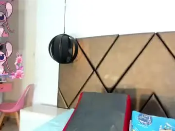 Chaturbate Live Porn of penelopeguzman__