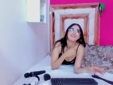 Chaturbate Nude Webcam of camila_and_johan_naughty