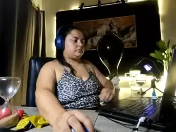 Chaturbate Watch Live Sex Cams of azaraonyx