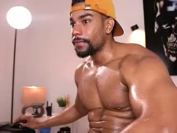 Chaturbate Best live sex cam show of jaycobortiz_