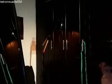 Chaturbate Live Sex Cam of metatron_muscle